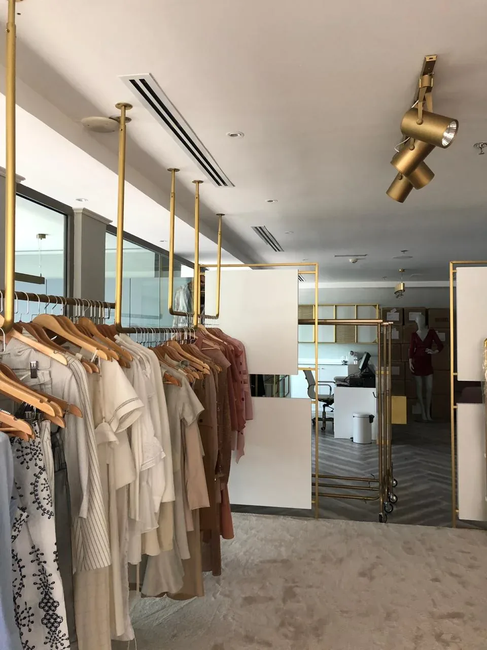 Retail interior design and shop fit out project in Dubai by CBD Projects LLC - 013