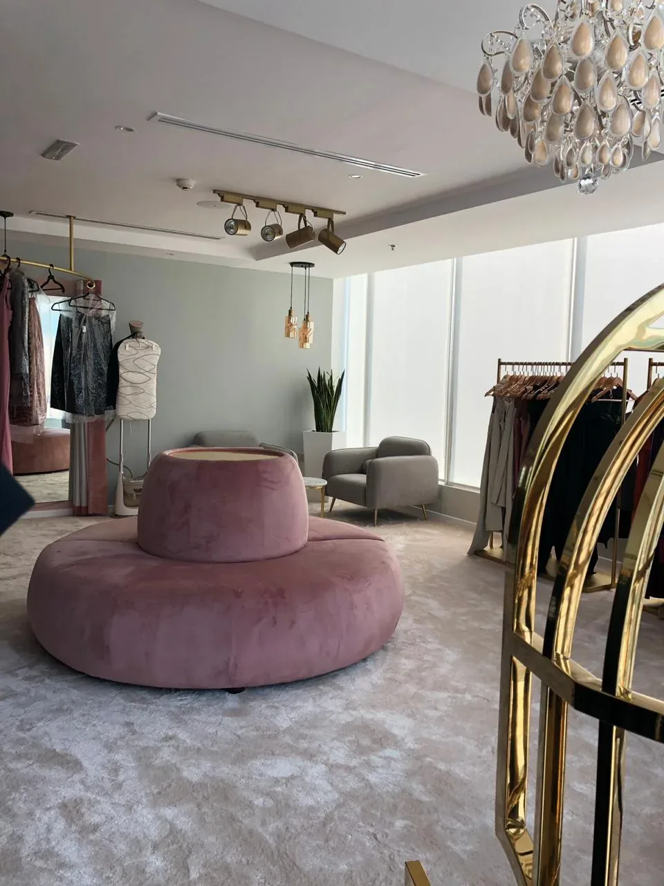 Retail interior design and shop fit out project in Dubai by CBD Projects LLC - 017