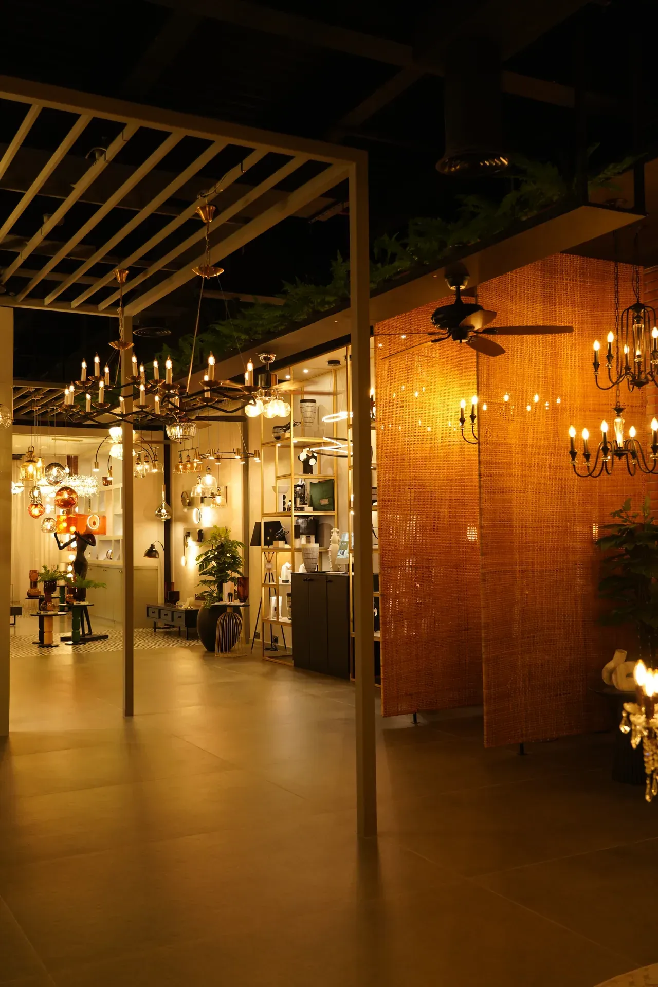 Retail interior design and shop fit out project in Dubai by CBD Projects LLC - 053